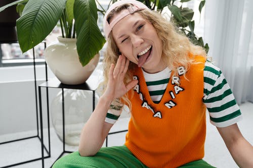 有关信, 女人, 愚昩的免费素材图片