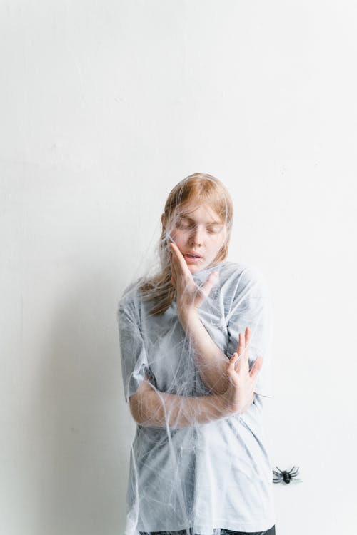 有关受困, 问题, 垂直拍摄的免费素材图片