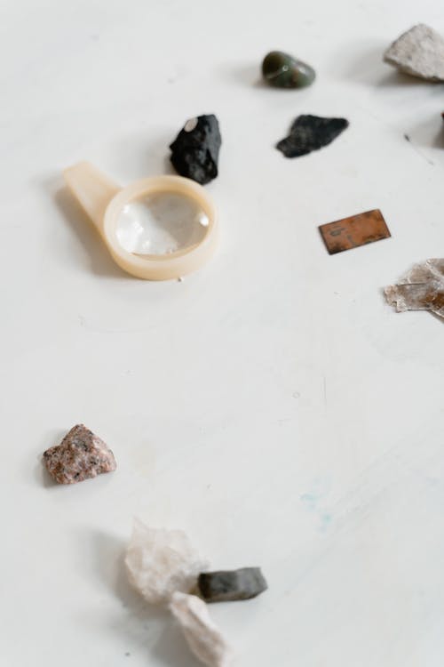 有关垂直拍摄, 岩石, 放大鏡的免费素材图片