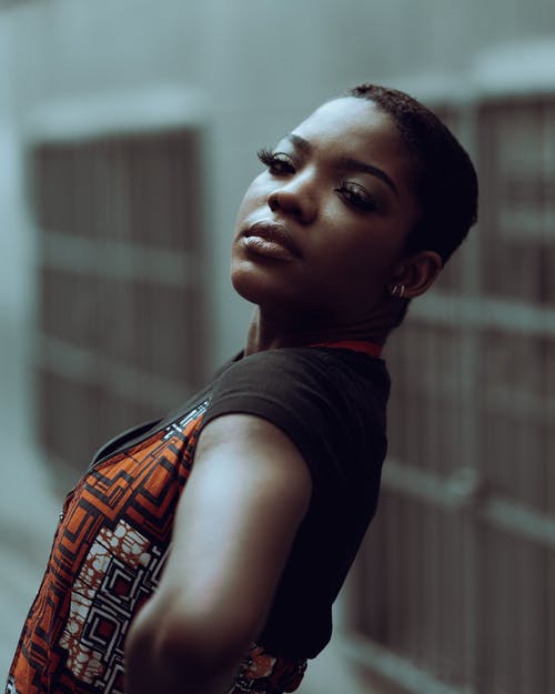 有关垂直拍摄, 女人, 户外的免费素材图片