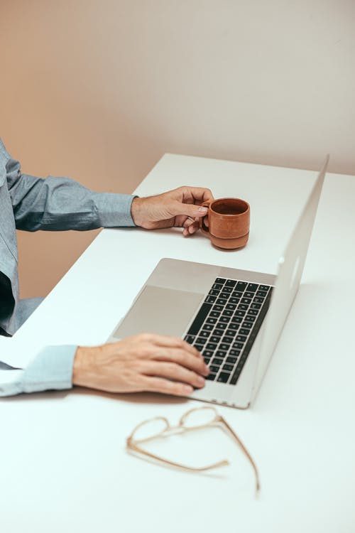 有关垂直拍摄, 工作的, 手的免费素材图片