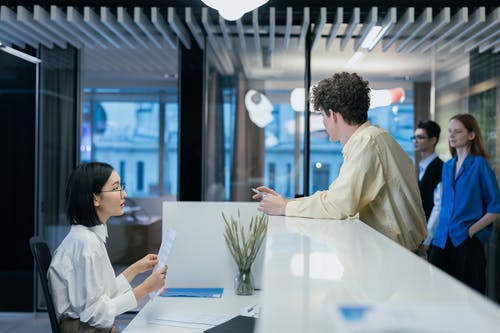 有关同事, 拐杖的免费素材图片