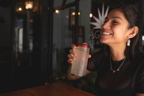 有关冷飲, 喝, 女人的免费素材图片