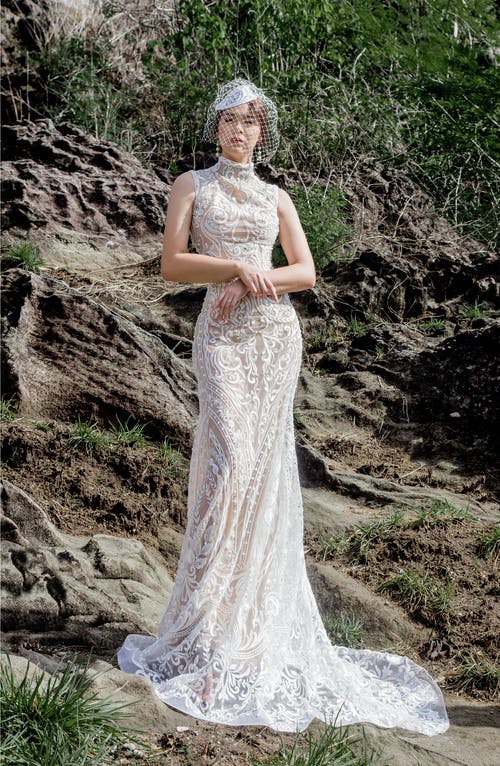 有关优雅, 垂直拍摄, 女人的免费素材图片