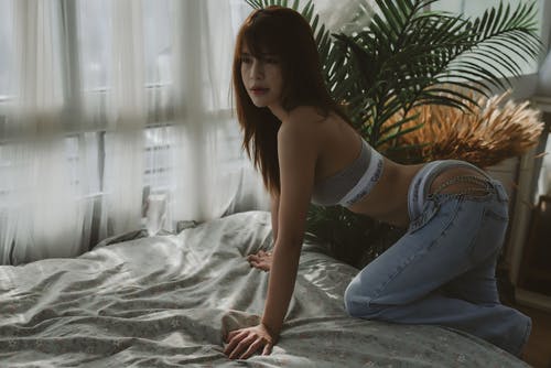 有关内衣, 女人, 女用贴身内衣裤的免费素材图片