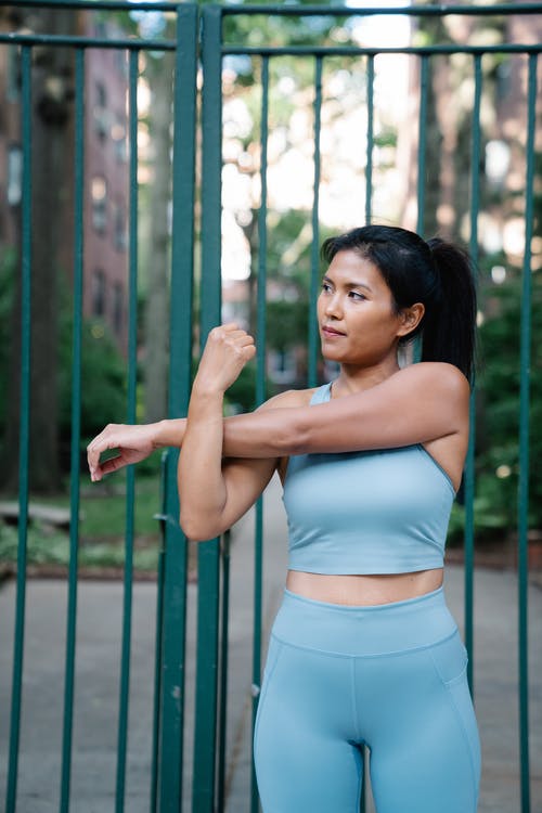 有关伸展, 健身, 垂直拍摄的免费素材图片