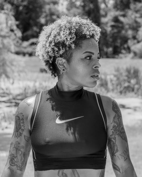 有关人, 刺青, 单色的免费素材图片