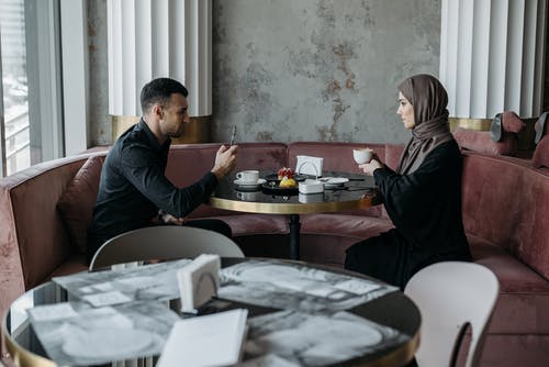 有关一对, 一起, 传统服饰的免费素材图片
