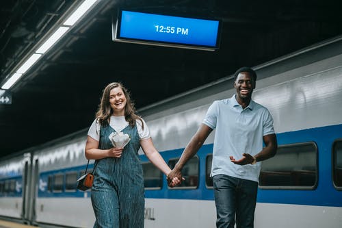 有关一對, 地鐵, 地鐵系統的免费素材图片