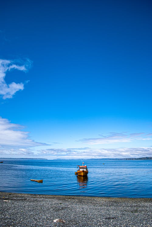 有关垂直拍摄, 水运, 海的免费素材图片