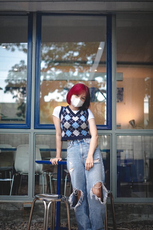 有关倚, 发色, 年轻女子的免费素材图片