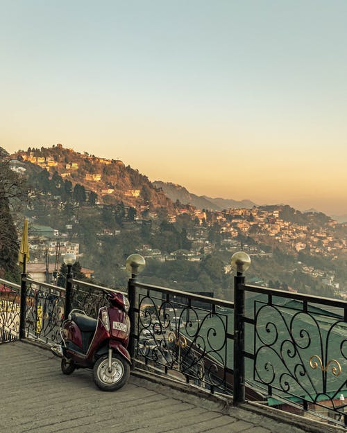 有关停, 垂直拍摄, 壅的免费素材图片