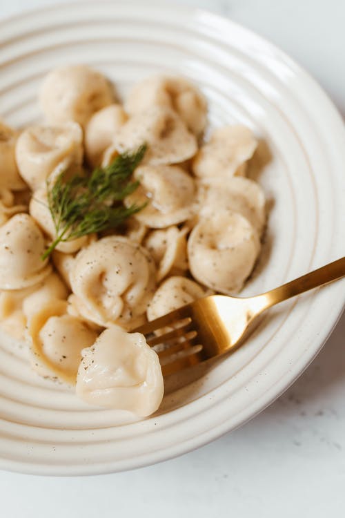 有关俄国饺子, 俄罗斯美食, 叉子的免费素材图片