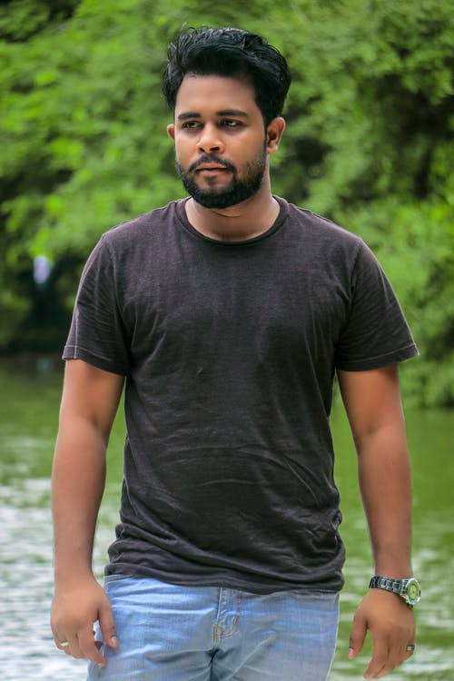 有关人, 圆领t恤, 有胡子的的免费素材图片