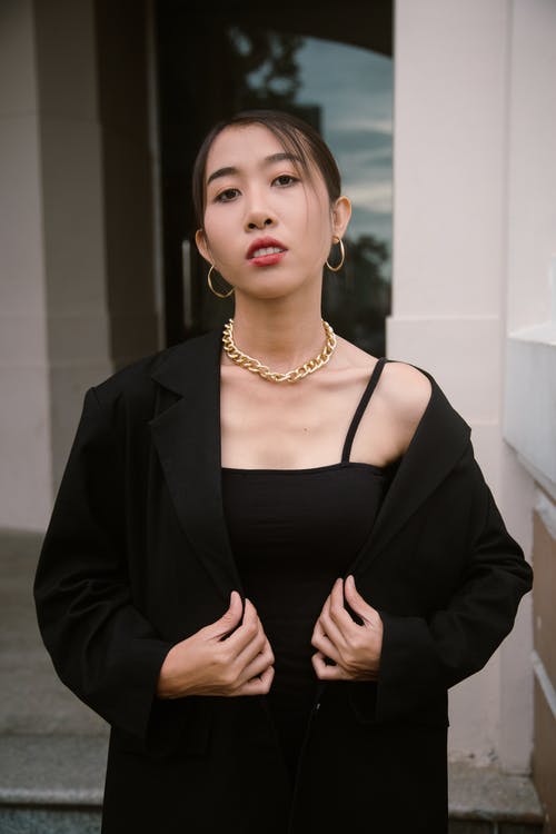 有关垂直拍摄, 女人, 女性的免费素材图片