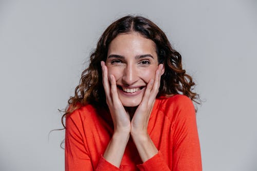 有关人, 双手放在脸上, 女人的免费素材图片