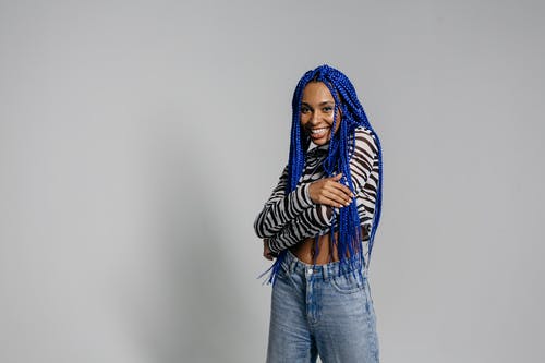 有关动物印花, 双臂交叉, 女人的免费素材图片