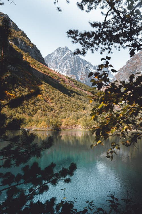 有关山边, 山顶风光, 平静的免费素材图片