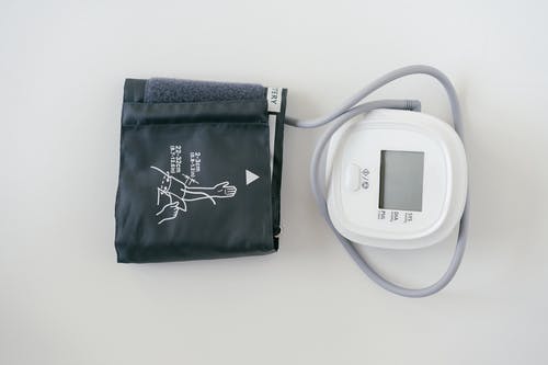 有关血压袖带, 血压计, 医疗器材的免费素材图片