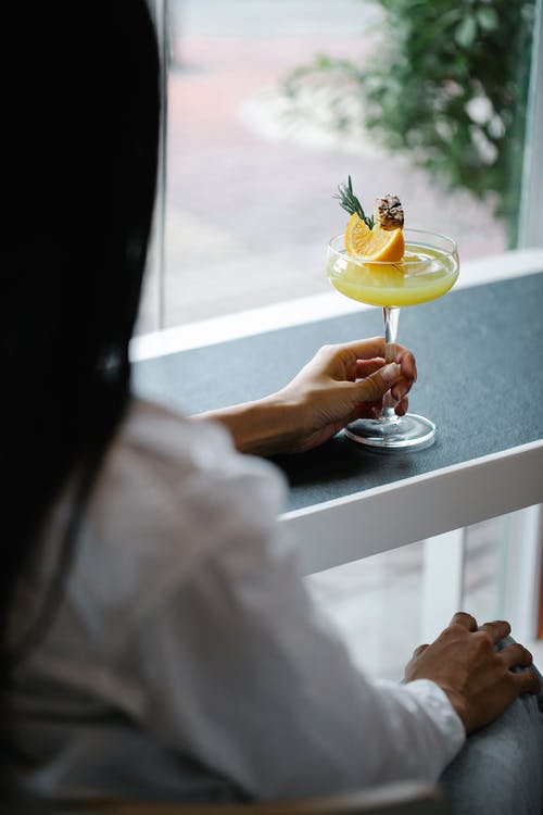 有关喝, 女人, 後视图的免费素材图片