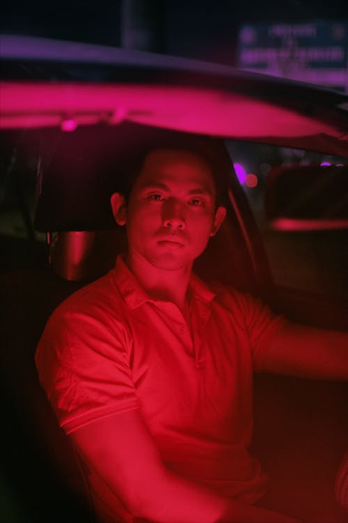 有关人, 严肃, 垂直拍摄的免费素材图片