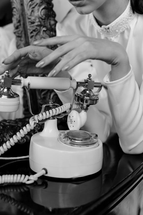 有关反射, 单色, 垂直拍摄的免费素材图片