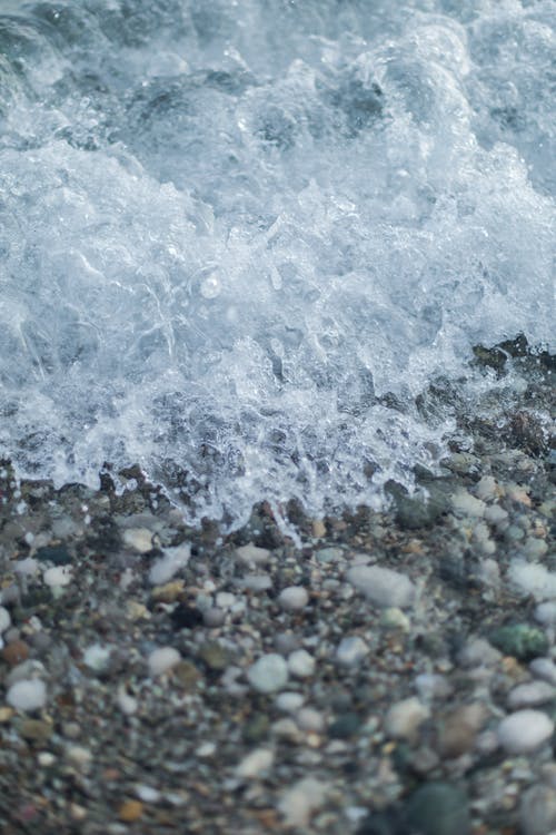 有关垂直拍摄, 招手, 水的免费素材图片