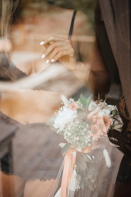 有关修剪指甲, 优雅, 垂直拍摄的免费素材图片