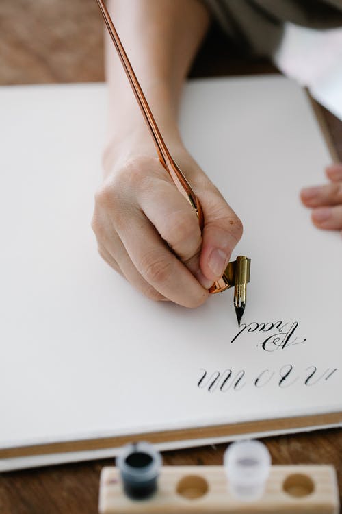 有关垂直拍摄, 墨水, 室內的免费素材图片