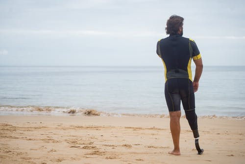 有关人, 假腿, 娱乐的免费素材图片