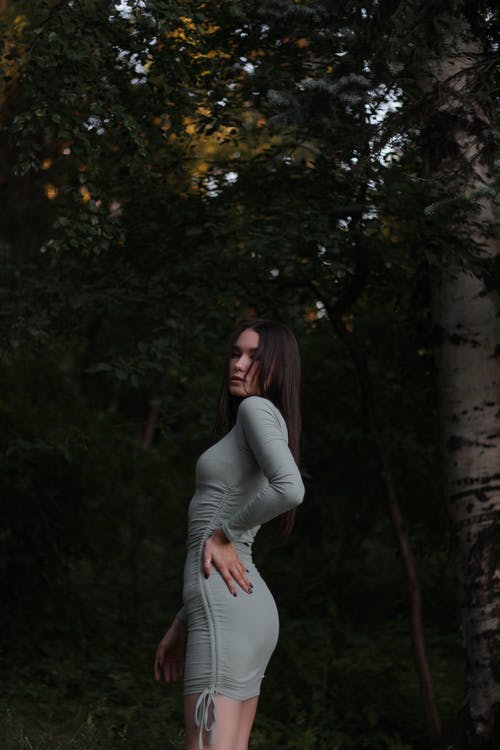 有关垂直拍摄, 女人, 女性的免费素材图片