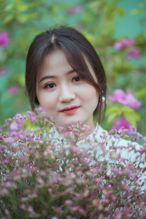 有关人, 垂直拍摄, 女人的免费素材图片