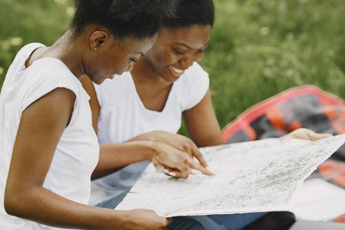 有关兄弟姐妹, 地图, 女性的免费素材图片