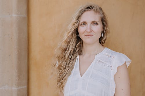 有关女人, 女性, 微笑的免费素材图片