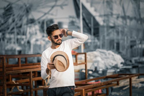 有关人, 墨镜, 时髦的的免费素材图片