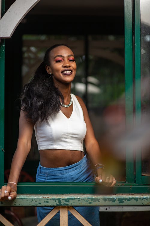 有关人, 垂直拍摄, 女人的免费素材图片