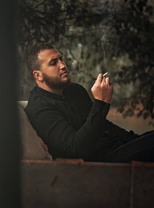 有关人, 坐, 好看的的免费素材图片