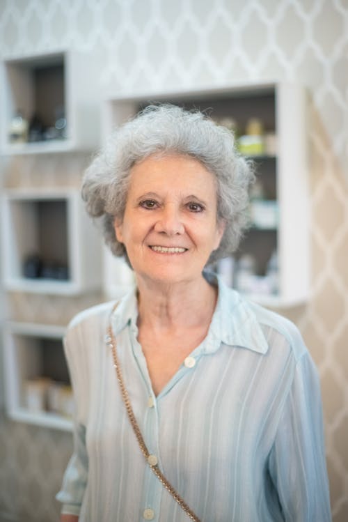 有关人, 垂直拍摄, 女人的免费素材图片