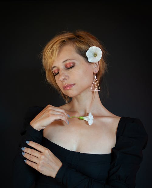 有关垂直拍摄, 女人, 漂亮的免费素材图片