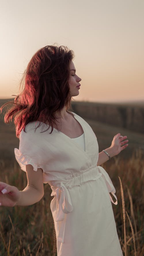 有关吸引人, 审美, 摆姿势的免费素材图片