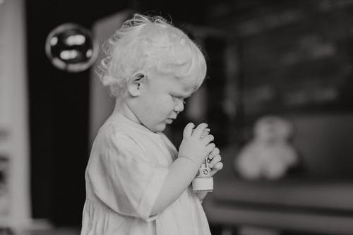 有关侧面图, 儿童, 女孩的免费素材图片