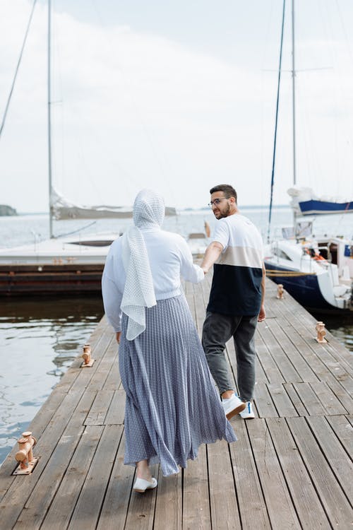 有关一对, 一起, 垂直拍摄的免费素材图片