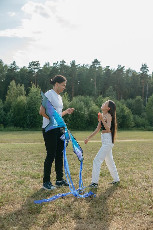 有关一对, 公园, 垂直拍摄的免费素材图片