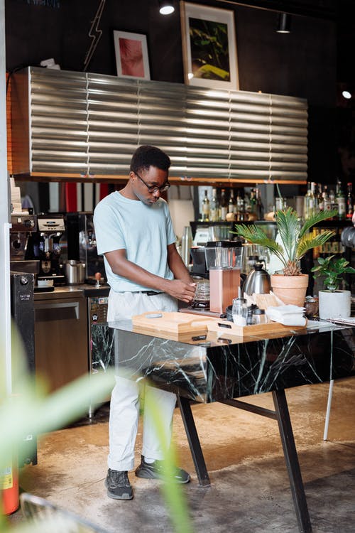 有关咖啡, 咖啡师, 垂直拍摄的免费素材图片