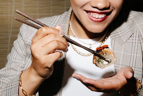 有关吃, 寿司, 微笑的免费素材图片