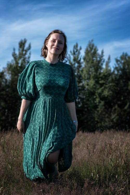 有关垂直拍摄, 女人, 漂亮的免费素材图片