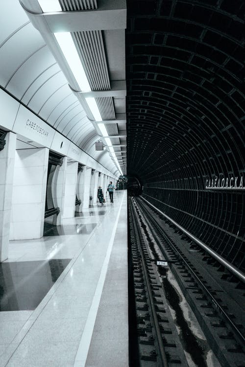 有关地铁系统, 垂直拍摄, 平台的免费素材图片