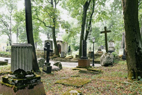 有关墓园, 墓石, 墓碑的免费素材图片