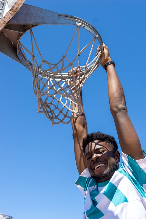 有关人, 垂直拍摄, 户外的免费素材图片