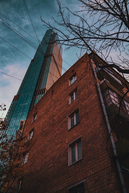 有关低角度拍摄, 垂直拍摄, 城市的免费素材图片